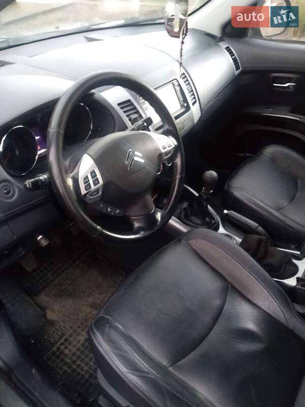Citroen C-Crosser 2010