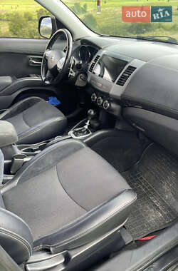 Позашляховик / Кросовер Citroen C-Crosser 2011 в Воловцю