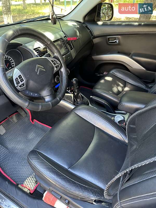 Внедорожник / Кроссовер Citroen C-Crosser 2010 в Подольске фото 10 Внедорожник / Кроссовер Citroen C-Crosser 2010 в Подольске