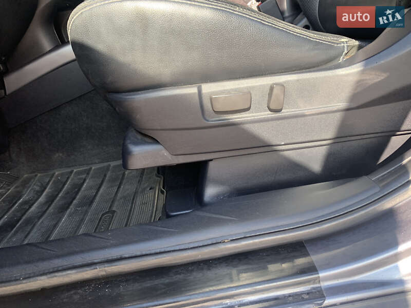 Позашляховик / Кросовер Citroen C-Crosser 2008 в Тернополі