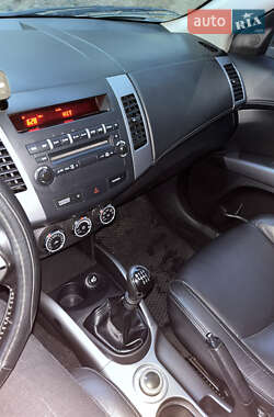 Внедорожник / Кроссовер Citroen C-Crosser 2011 в 