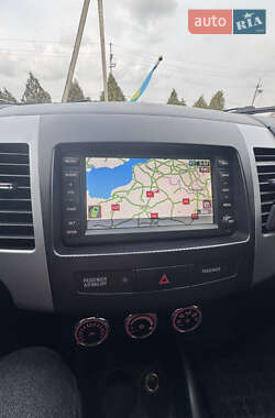 Внедорожник / Кроссовер Citroen C-Crosser 2011 в 