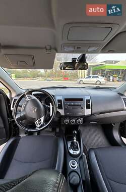 Позашляховик / Кросовер Citroen C-Crosser 2012 в 