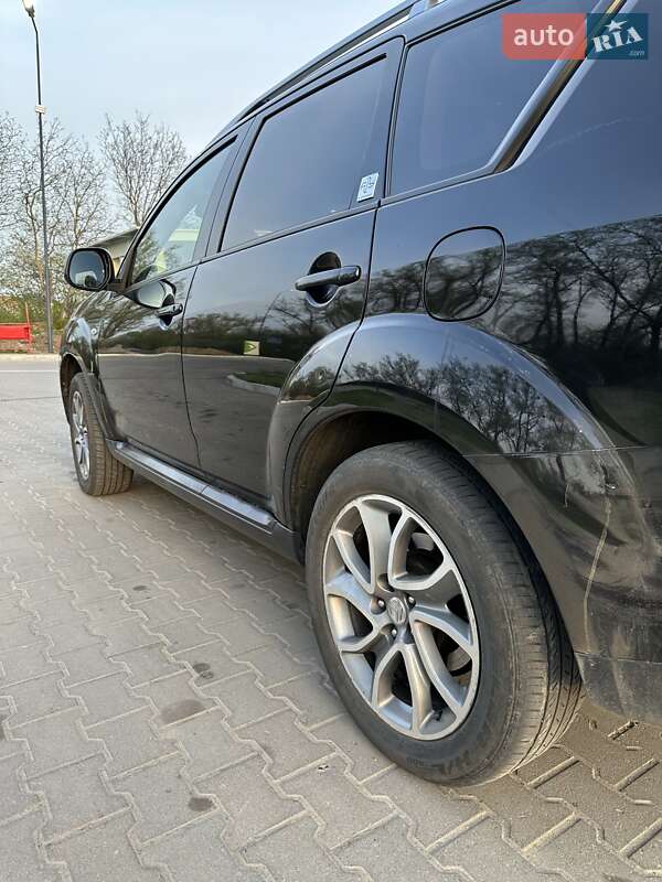 Позашляховик / Кросовер Citroen C-Crosser 2012 в Немирові