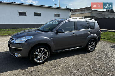 Позашляховик / Кросовер Citroen C-Crosser 2010 в 