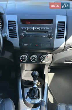 Внедорожник / Кроссовер Citroen C-Crosser 2010 в 