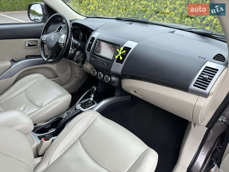 Позашляховик / Кросовер Citroen C-Crosser 2012 в Стрию