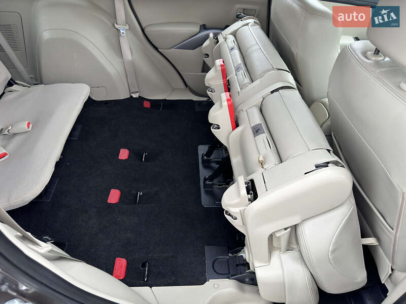 Позашляховик / Кросовер Citroen C-Crosser 2012 в Стрию