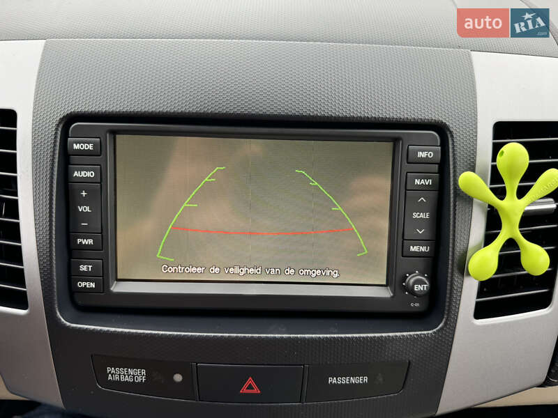 Позашляховик / Кросовер Citroen C-Crosser 2012 в Стрию