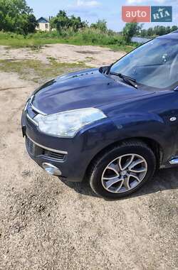 Позашляховик / Кросовер Citroen C-Crosser 2007 в 