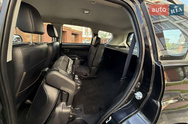Позашляховик / Кросовер Citroen C-Crosser 2010 в 