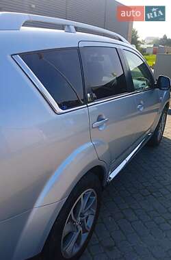 Позашляховик / Кросовер Citroen C-Crosser 2008 в 