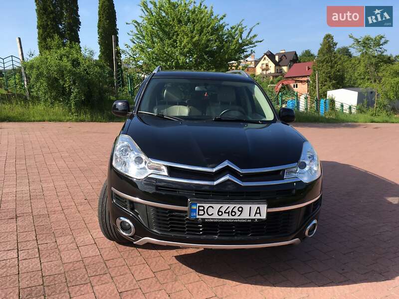 Позашляховик / Кросовер Citroen C-Crosser 2008 в 