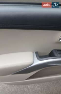 Внедорожник / Кроссовер Citroen C-Crosser 2012 в 