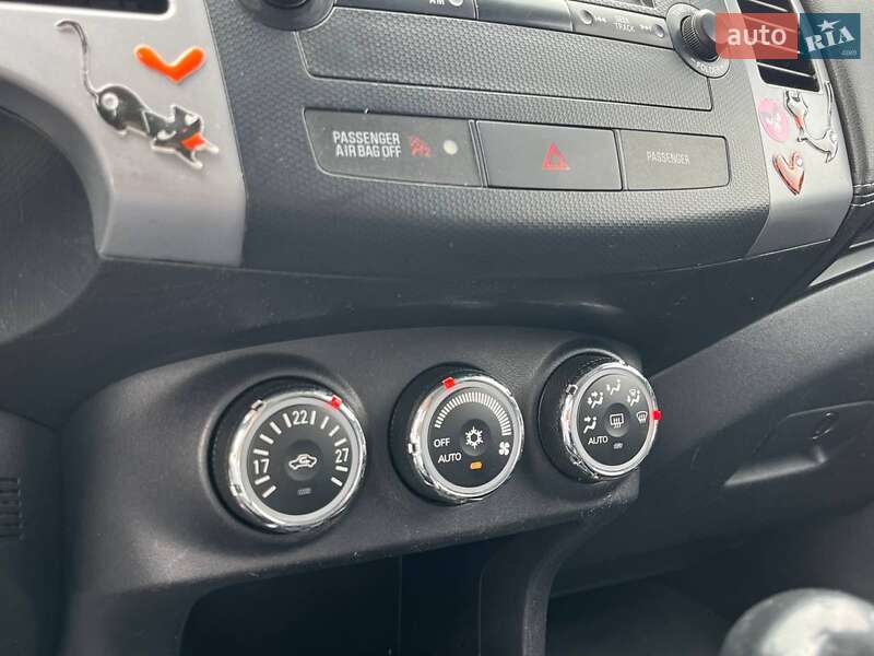 Внедорожник / Кроссовер Citroen C-Crosser 2011 в Львове фото 24 Внедорожник / Кроссовер Citroen C-Crosser 2011 в Львове