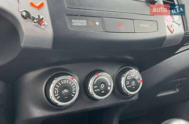Внедорожник / Кроссовер Citroen C-Crosser 2011 в 