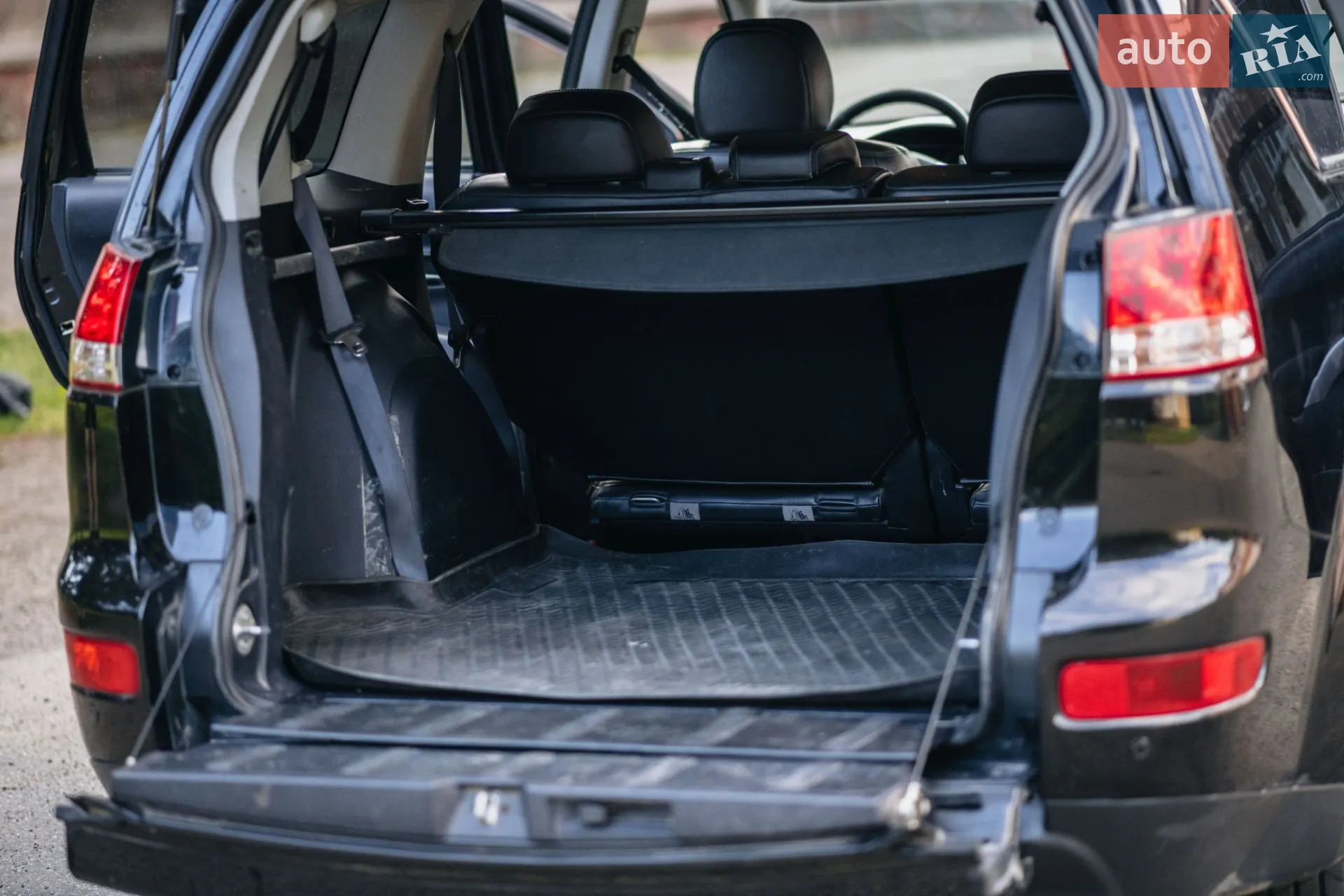 2010 Citroen C-Crosser - мініатюра 26