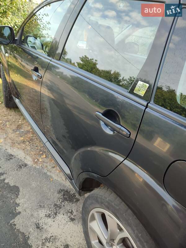 Позашляховик / Кросовер Citroen C-Crosser 2007 в Ковелі фото 4 Позашляховик / Кросовер Citroen C-Crosser 2007 в Ковелі