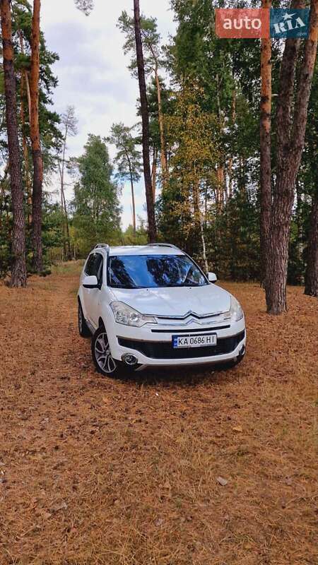 Позашляховик / Кросовер Citroen C-Crosser 2010 в Чернігові