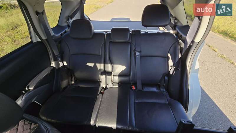 Позашляховик / Кросовер Citroen C-Crosser 2010 в Чернігові