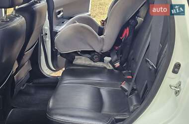 Позашляховик / Кросовер Citroen C-Crosser 2010 в 