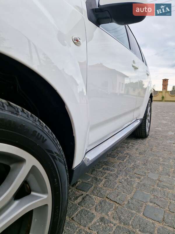 Внедорожник / Кроссовер Citroen C-Crosser 2008 в Золочеве фото 31 Внедорожник / Кроссовер Citroen C-Crosser 2008 в Золочеве