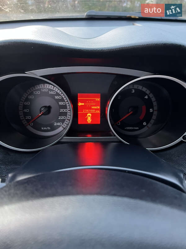 Внедорожник / Кроссовер Citroen C-Crosser 2009 в Кропивницком фото 13 Внедорожник / Кроссовер Citroen C-Crosser 2009 в Кропивницком