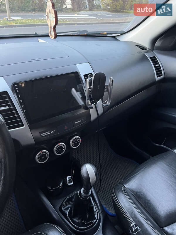 Внедорожник / Кроссовер Citroen C-Crosser 2009 в Кропивницком фото 12 Внедорожник / Кроссовер Citroen C-Crosser 2009 в Кропивницком