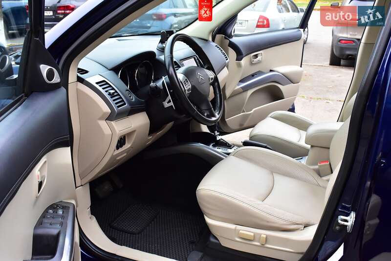 Внедорожник / Кроссовер Citroen C-Crosser 2012 в Киеве