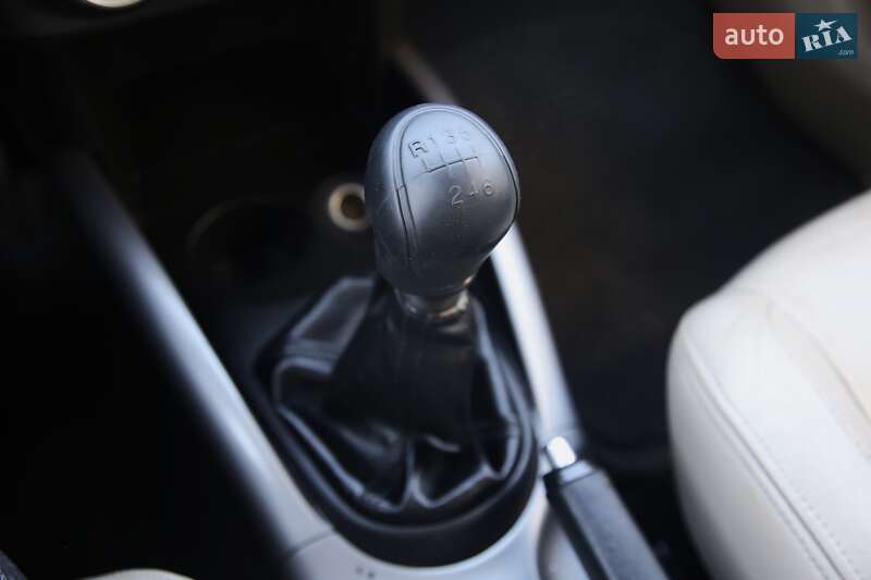 Позашляховик / Кросовер Citroen C-Crosser 2007 в Харкові