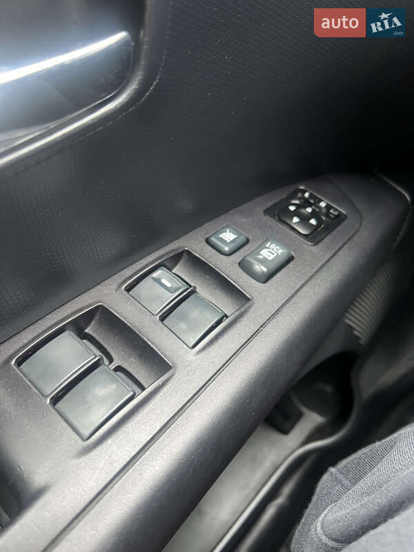 Внедорожник / Кроссовер Citroen C-Crosser 2012 в Золочеве