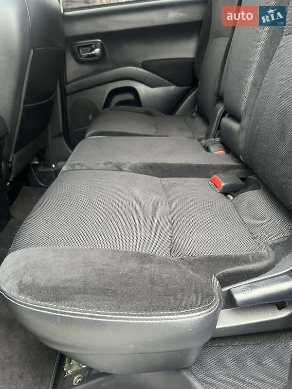 Внедорожник / Кроссовер Citroen C-Crosser 2012 в Золочеве