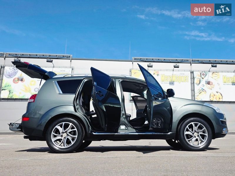 Citroen C-Crosser 2009