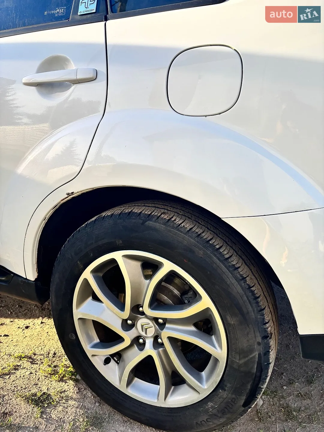 2012 Citroen C-Crosser - мініатюра 2