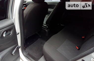 Седан Citroen C-Elysee 2013 в 