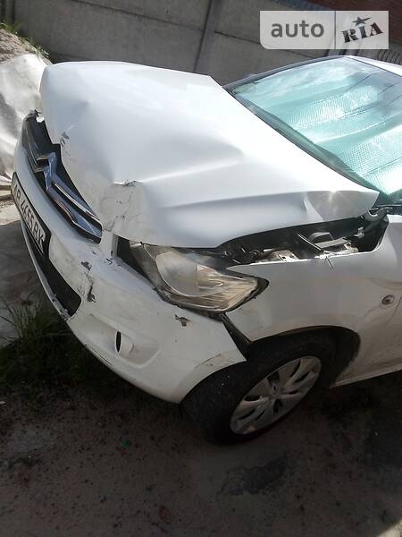 Седан Citroen C-Elysee 2013 в Вінниці фото 10 Седан Citroen C-Elysee 2013 в Вінниці