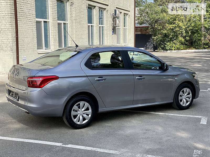 Седан Citroen C-Elysee 2017 в Киеве фото 6 Седан Citroen C-Elysee 2017 в Киеве