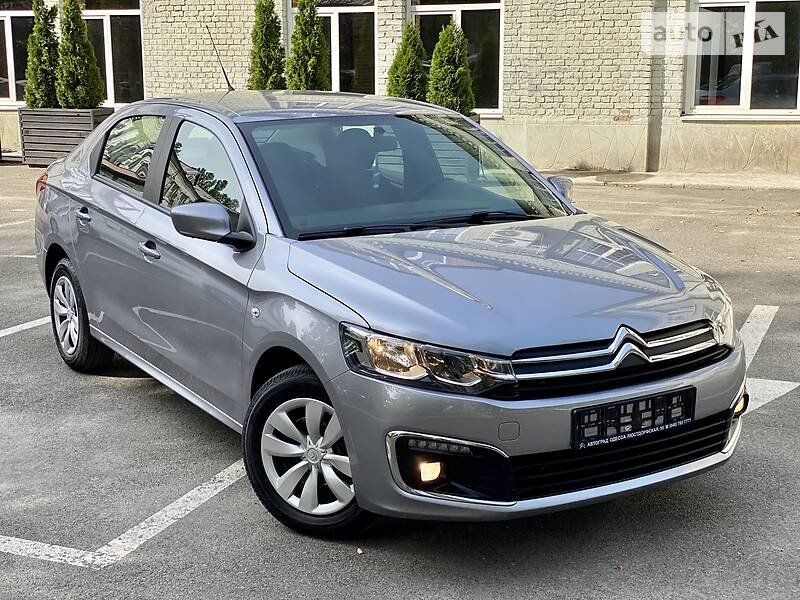Седан Citroen C-Elysee 2017 в Киеве фото Седан Citroen C-Elysee 2017 в Киеве