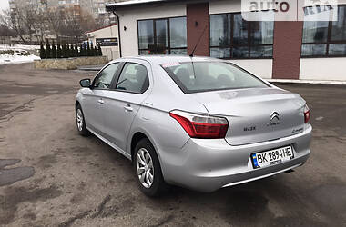 Седан Citroen C-Elysee 2013 в Ровно