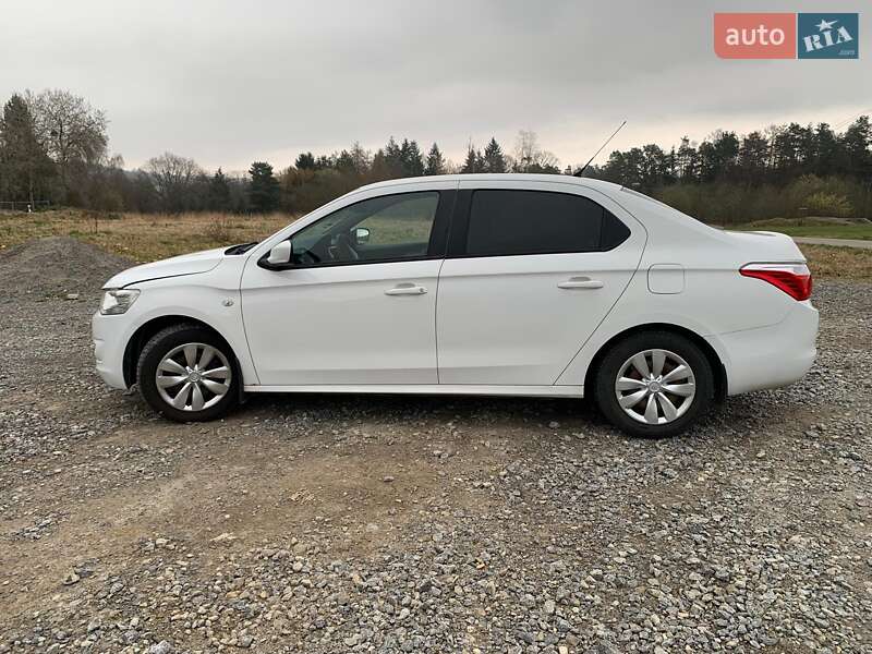 Седан Citroen C-Elysee 2013 в Сумах