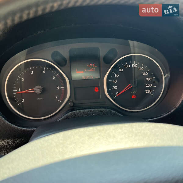 Седан Citroen C-Elysee 2013 в Виннице