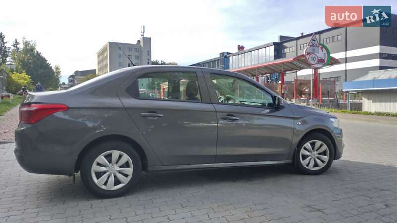 Седан Citroen C-Elysee 2018 в Львове