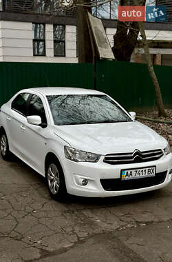 Седан Citroen C-Elysee 2013 в Києві