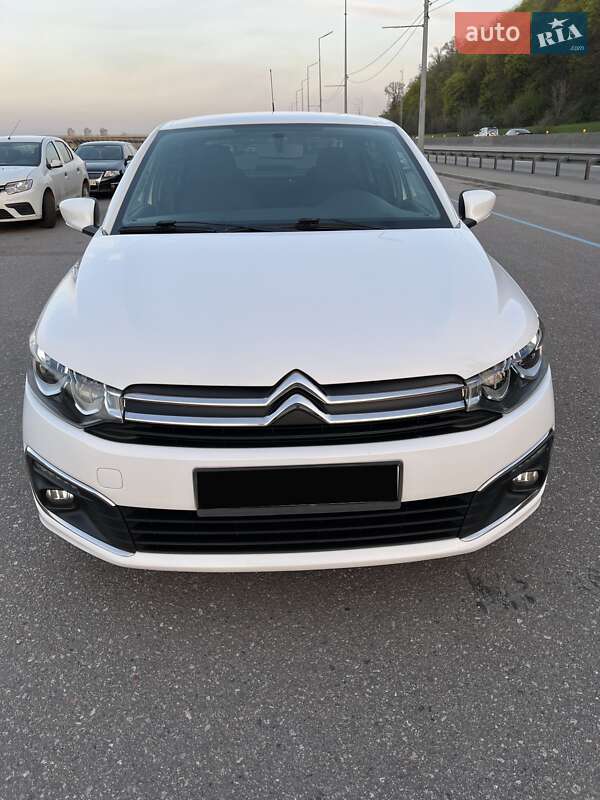 Седан Citroen C-Elysee 2017 в Киеве