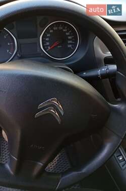 Седан Citroen C-Elysee 2013 в 