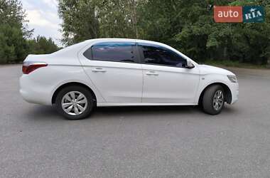 Седан Citroen C-Elysee 2013 в 