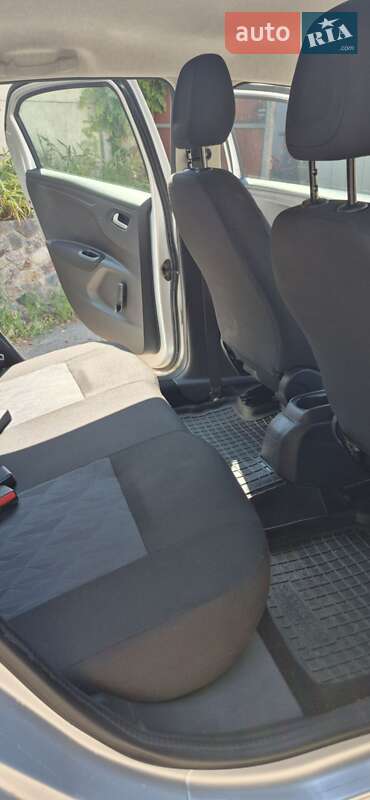 Седан Citroen C-Elysee 2013 в Черкассах