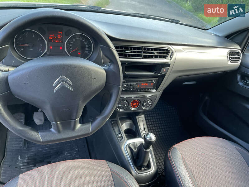 Седан Citroen C-Elysee 2013 в Ровно фото 7 Седан Citroen C-Elysee 2013 в Ровно