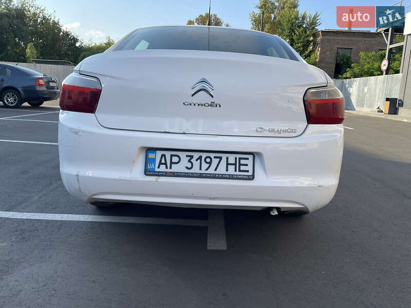 Седан Citroen C-Elysee 2013 в Киеве