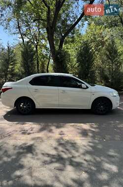 Седан Citroen C-Elysee 2016 в 